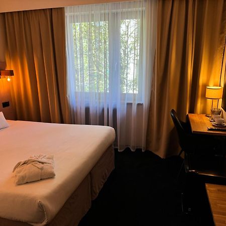 Amber Blue Wellness & Spa (Adults Only) Карвиа Екстериор снимка