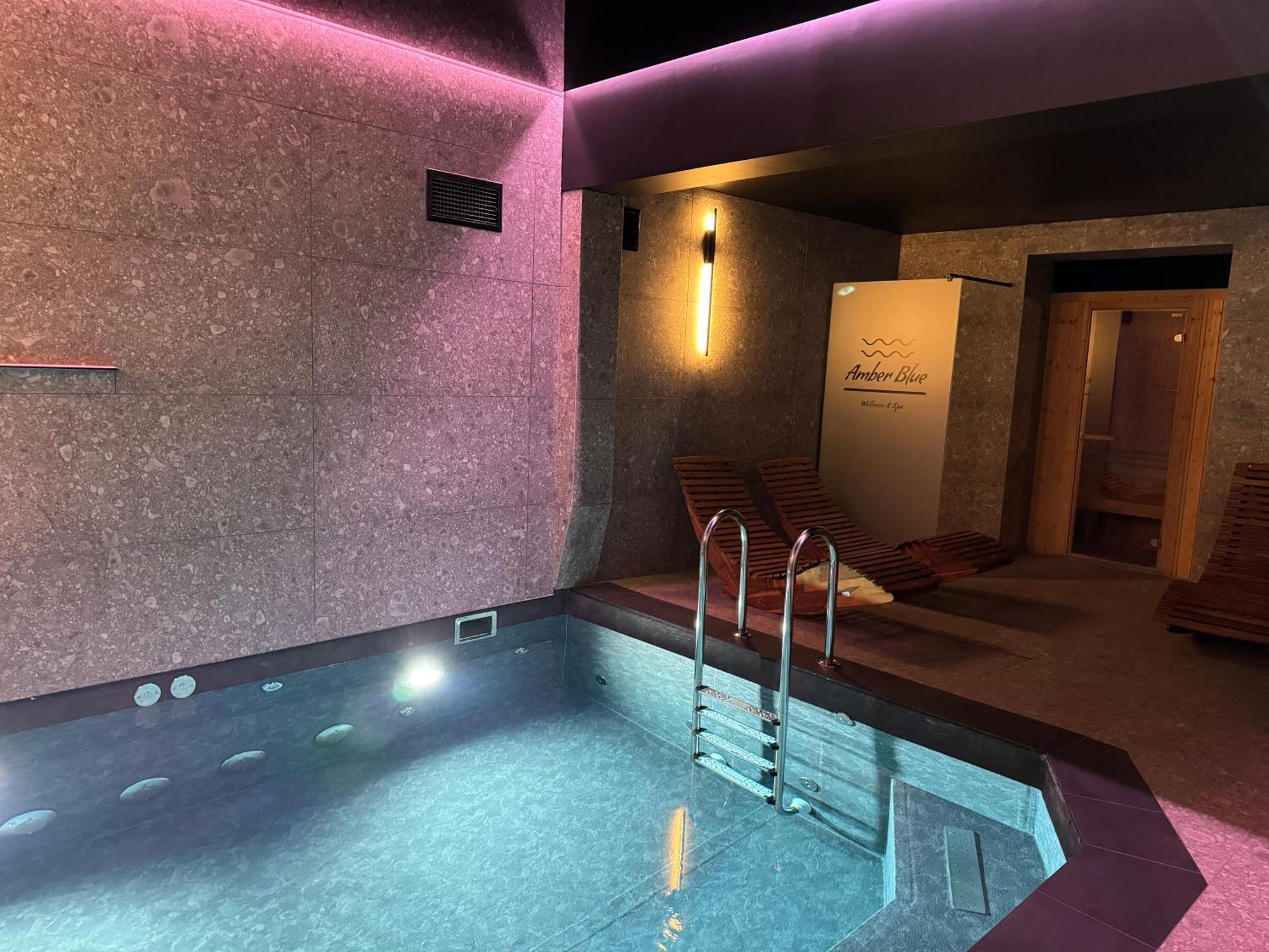 Amber Blue Wellness & Spa (Adults Only) Карвиа Екстериор снимка